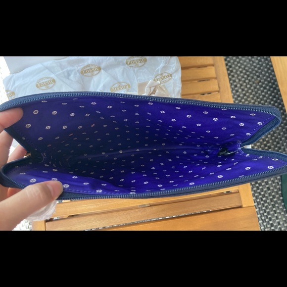 Striped leather Fossil iPad Case NWT - Picture 6 of 9